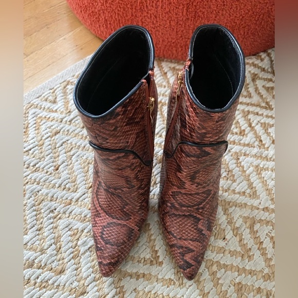 Stiletto boots snakeskin print, NWOT - Picture 2 of 4